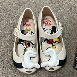 Mini Melissa Cream and Black Dress Shoes